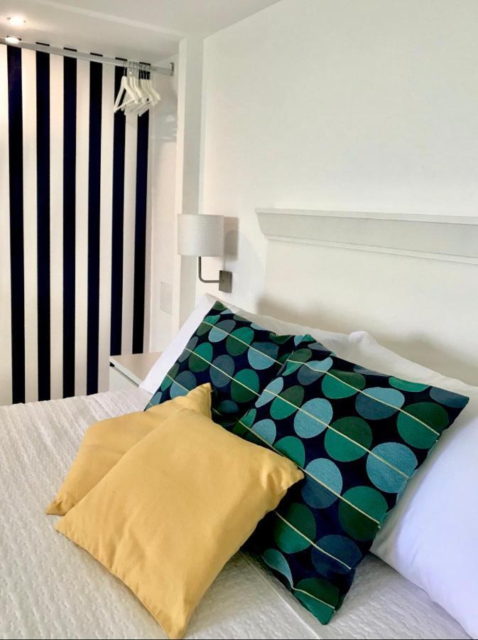 Sorrento Garden Hotel ภายนอก รูปภาพ