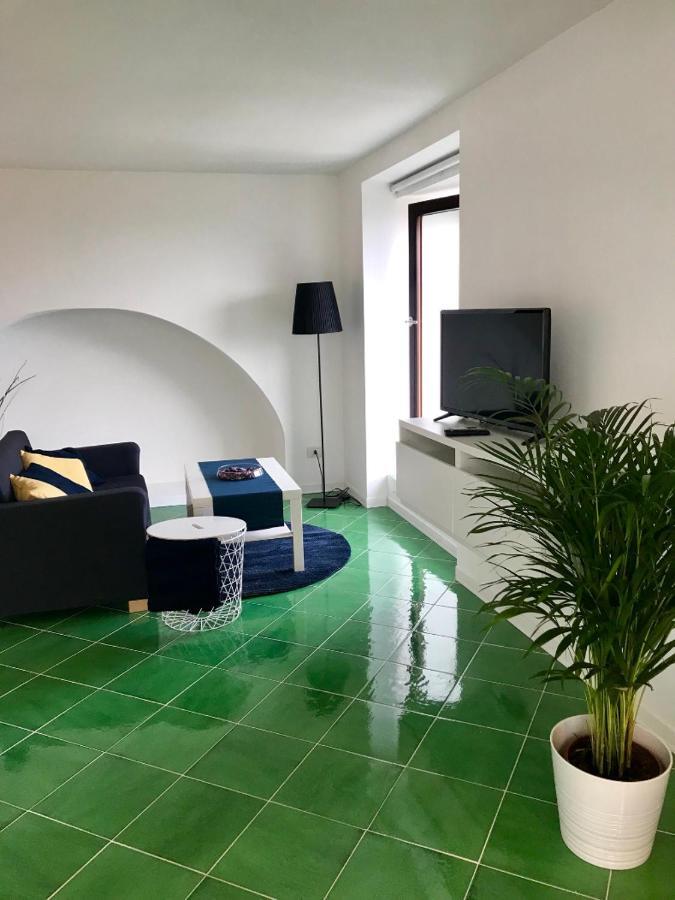 Sorrento Garden Hotel ภายนอก รูปภาพ