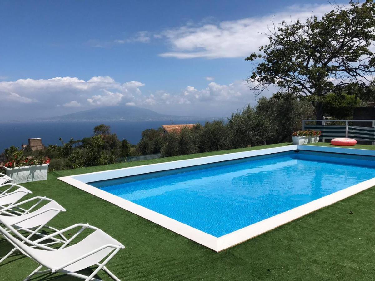 Sorrento Garden Hotel ภายนอก รูปภาพ